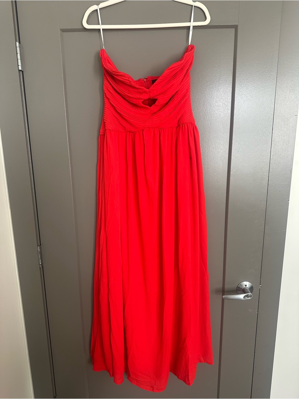 Lulu's Vibrant Red Strapless Maxi Dress
